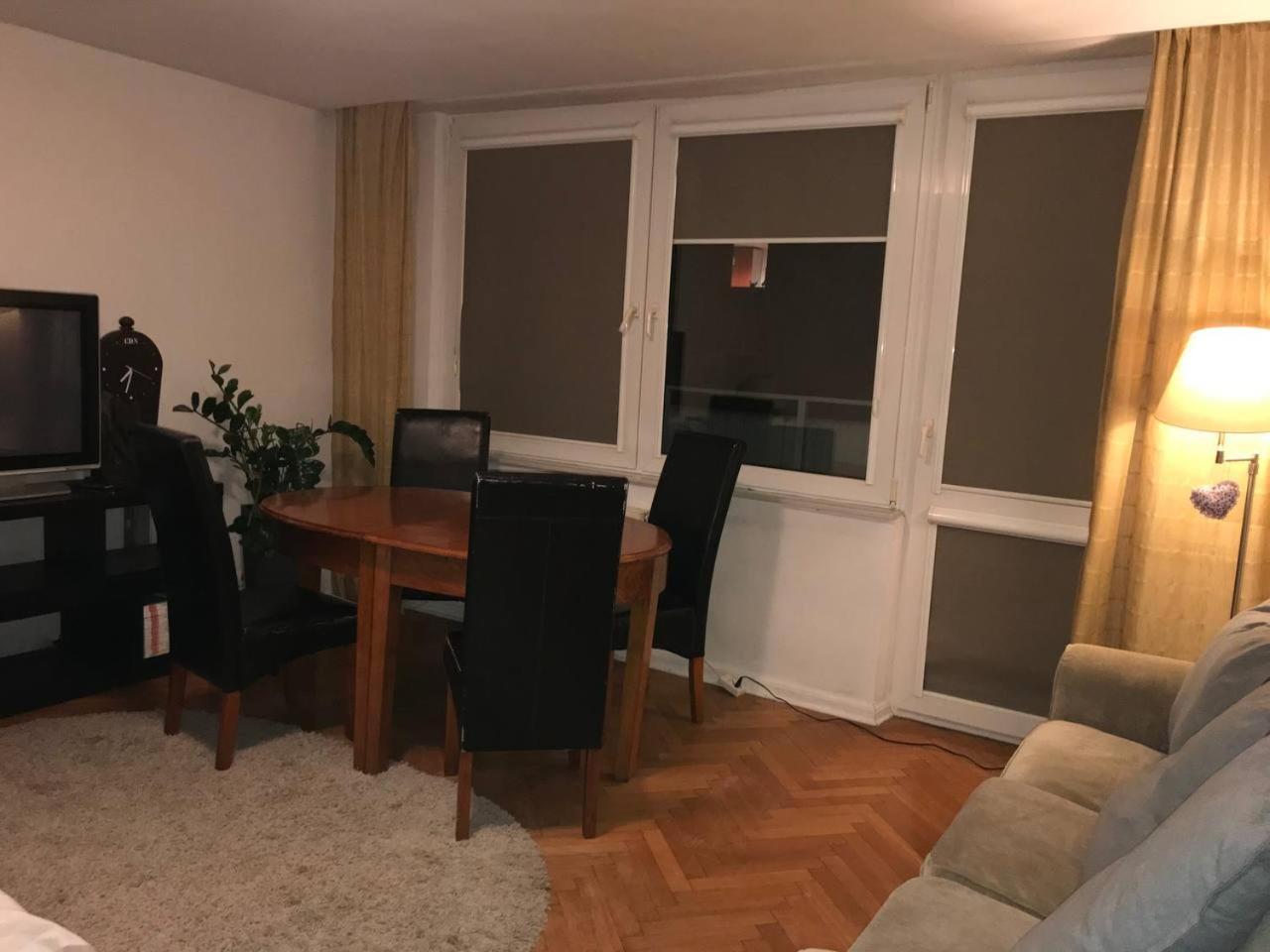 Gyvenimas sodyboje Apartrooms Near Old Town In Dnf Done Invoice